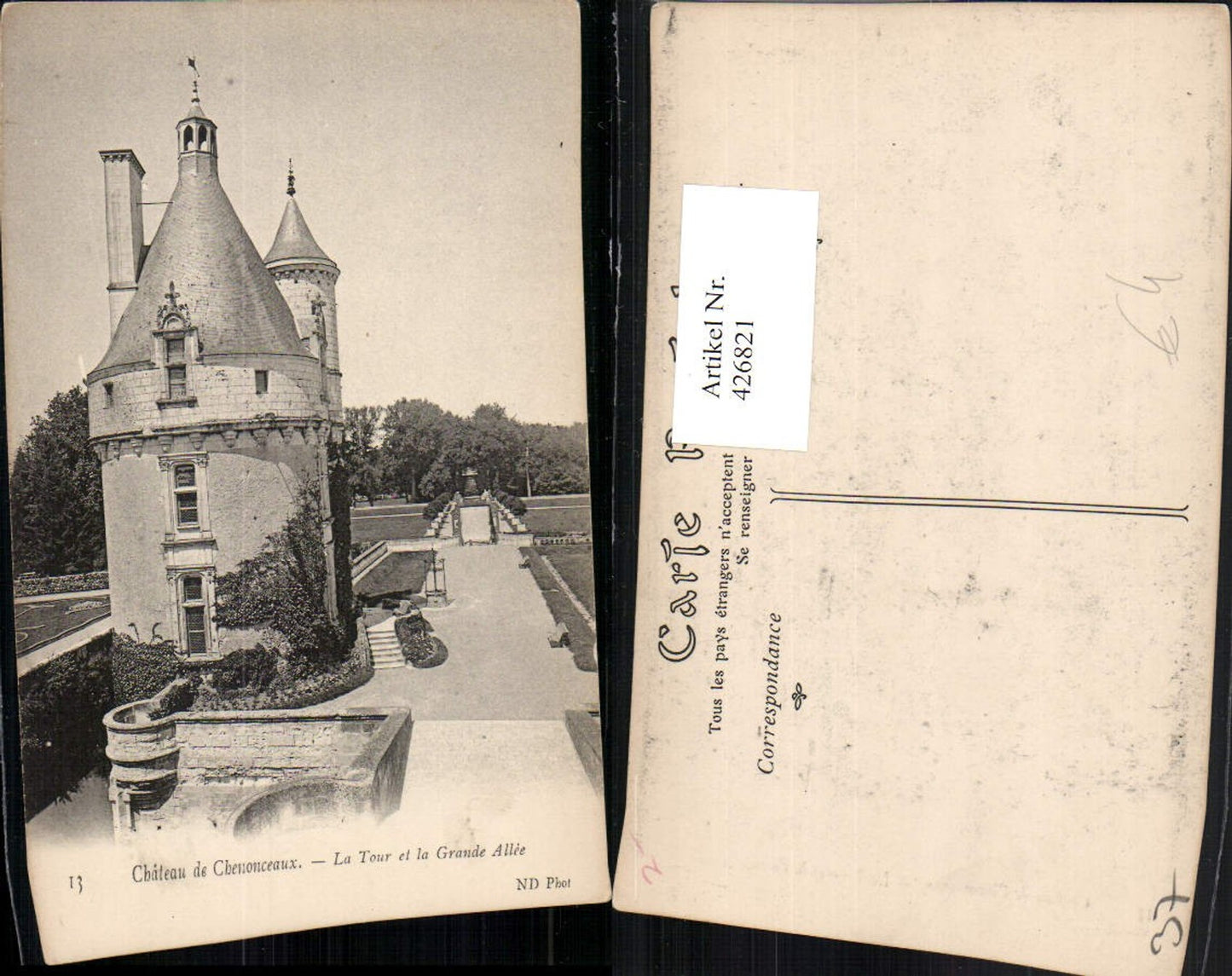 426821,Centre Indre-et-Loire Chateau de Chenonceaux Tour et la Grande Allee Turm