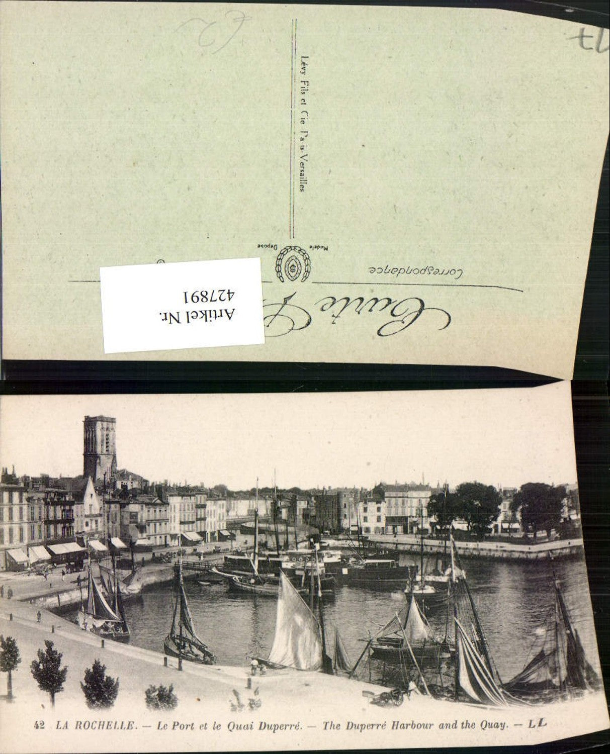 427891,Poitou-Charentes Charente-Maritime La Rochelle Port et le Quai Duperre Hafen Boote