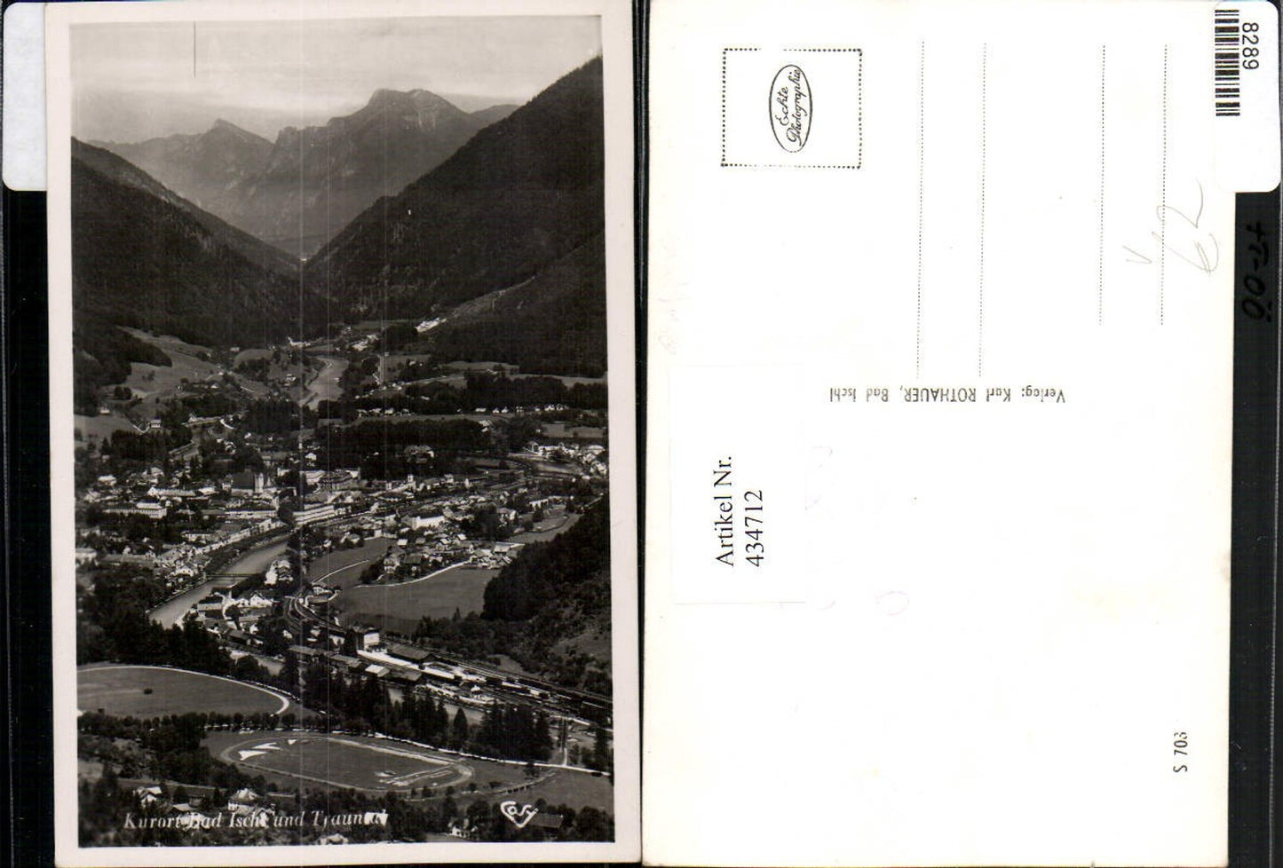 434712,Bad Ischl Totale Bergkulisse pub Cosy