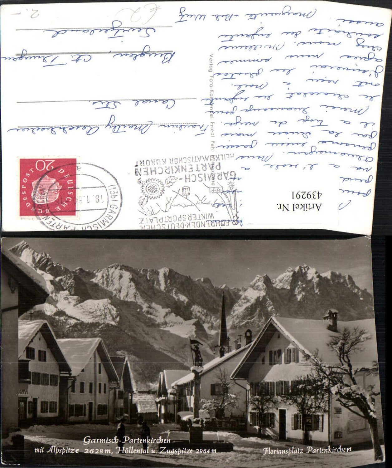 439291,Garmisch-Partenkirchen Floriansplatz Brunnen m. Alpspitze Bergkulisse