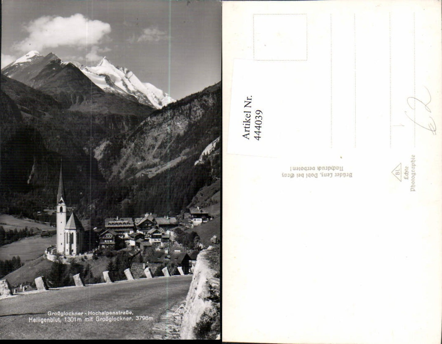444039,Heiligenblut Totale Kirche m. Großglockner Bergkulisse