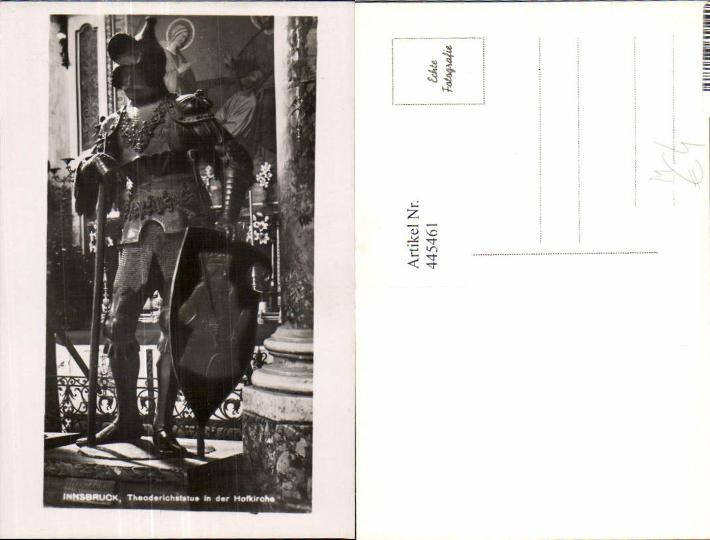 445461,Foto Ak Mittelalter Innsbruck Theoderichstatue i. d. Hofkirche Ritter Rüstung