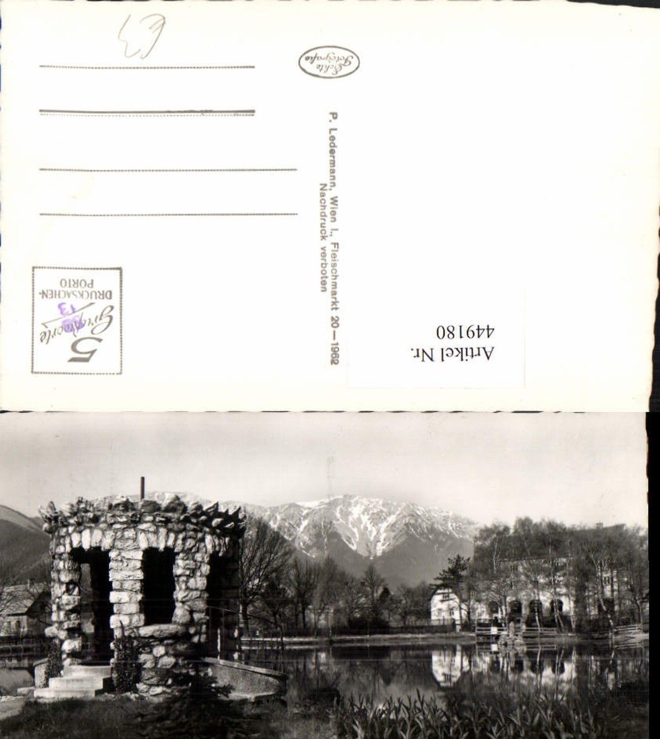 449180,Puchberg am Schneeberg Tempel Teich Bergkulisse