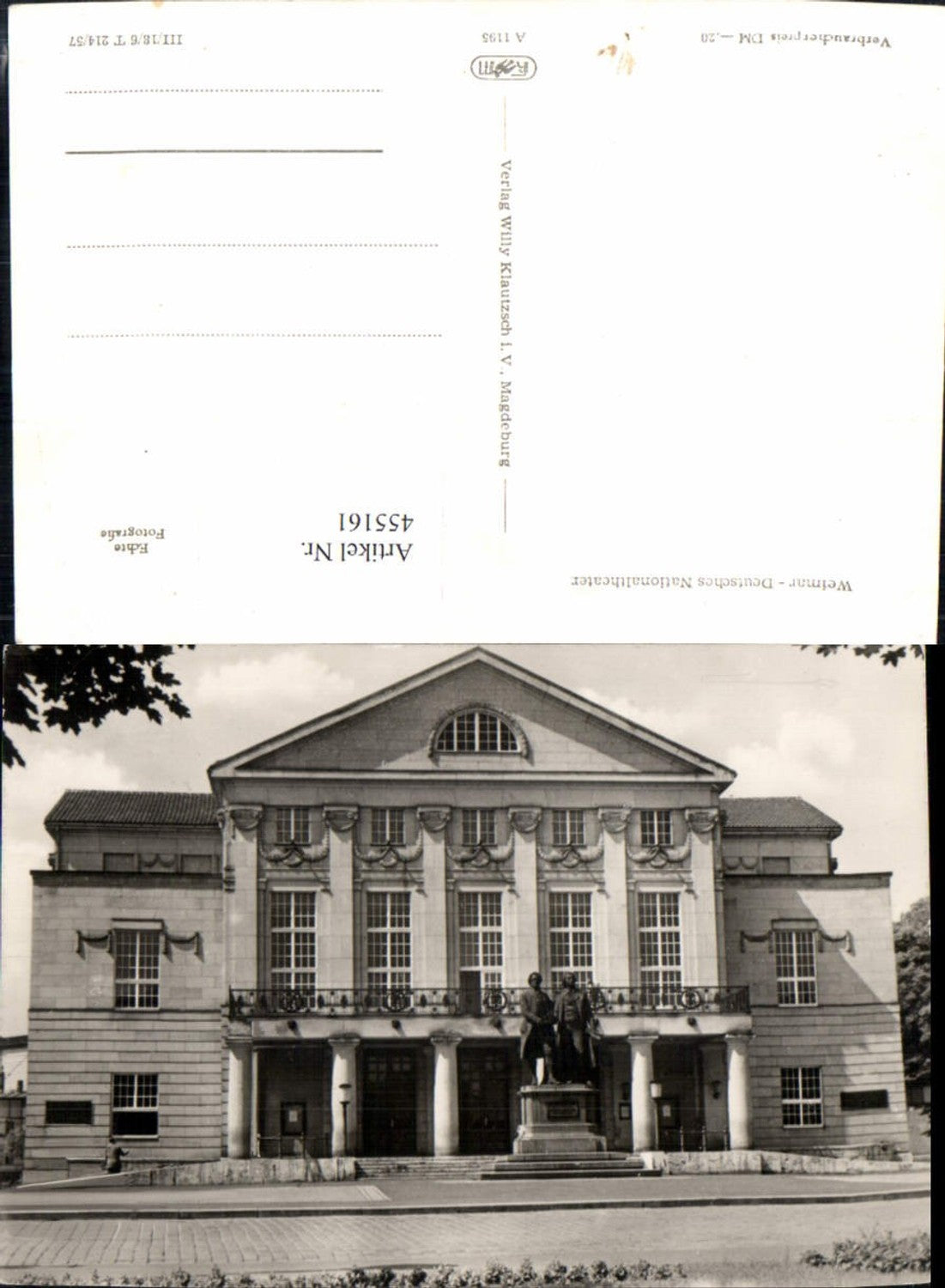 455161,Weimar Deutsches Nationaltheater Denkmal Statue