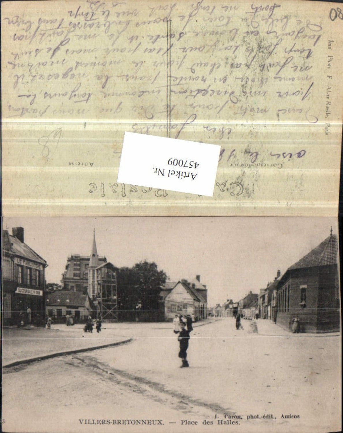 457009,Picardie Somme Villers-Bretonneux Place des Halles Straßenansicht