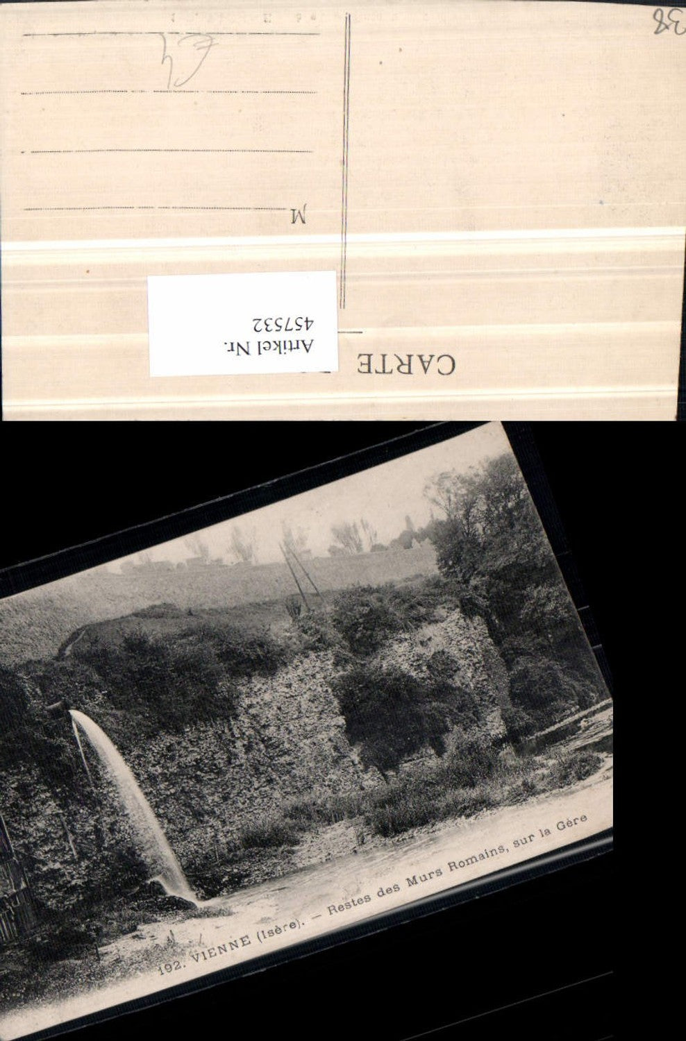 457532,Rhone-Alpes Isere Vienne Restes des Murs Romains sur la Gere