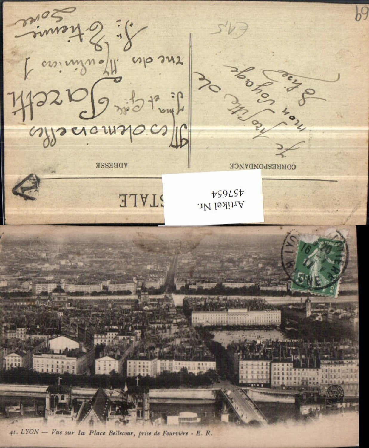 457654.Rhone-Alpes Rhone Lyon Vue sur la Place Bellecour Totale