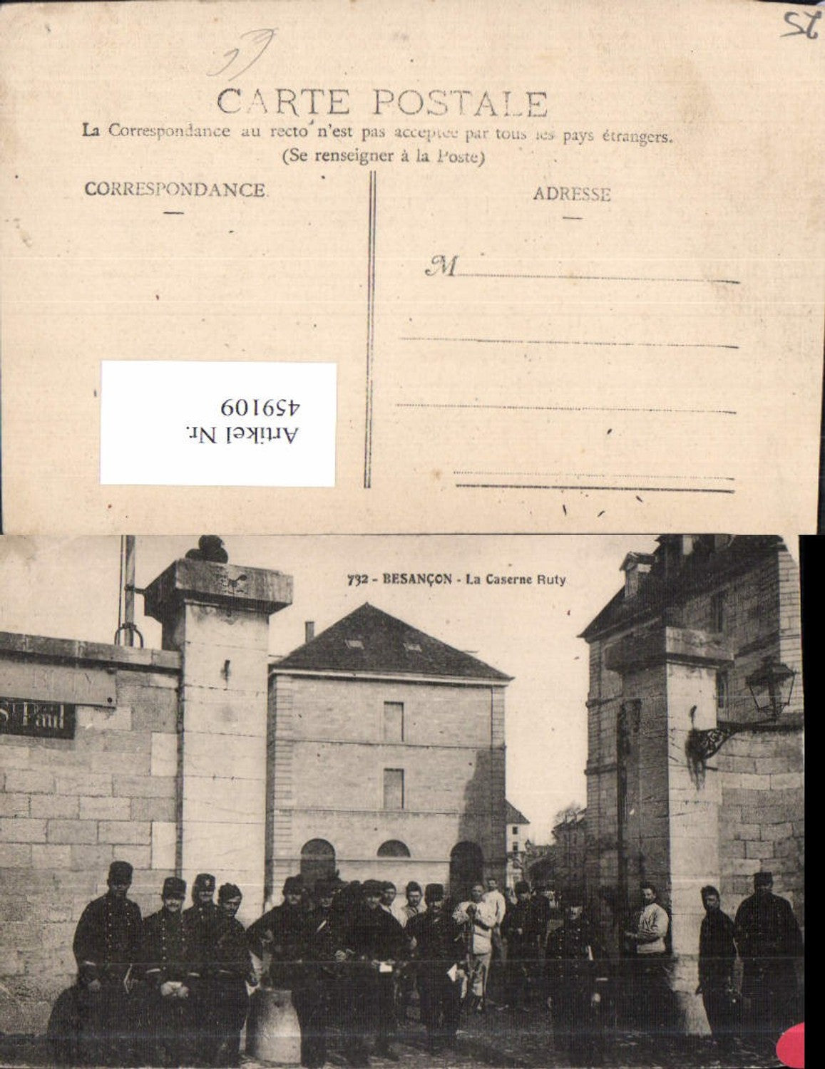 459109,Franche-Comte Doubs Besancon La Caserne Ruty Soldaten Kaserne Militär