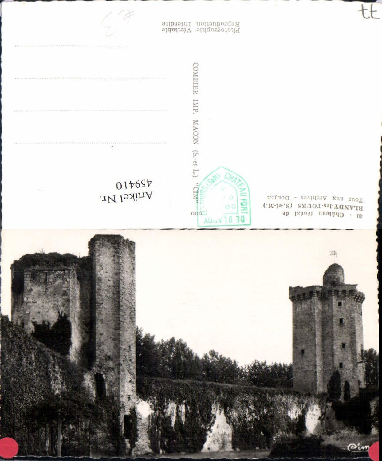 459410,Foto Ak Ile-de-France Seine-et-Marne Chateau feodal de Blandy-les-Tours Tour aux Archives