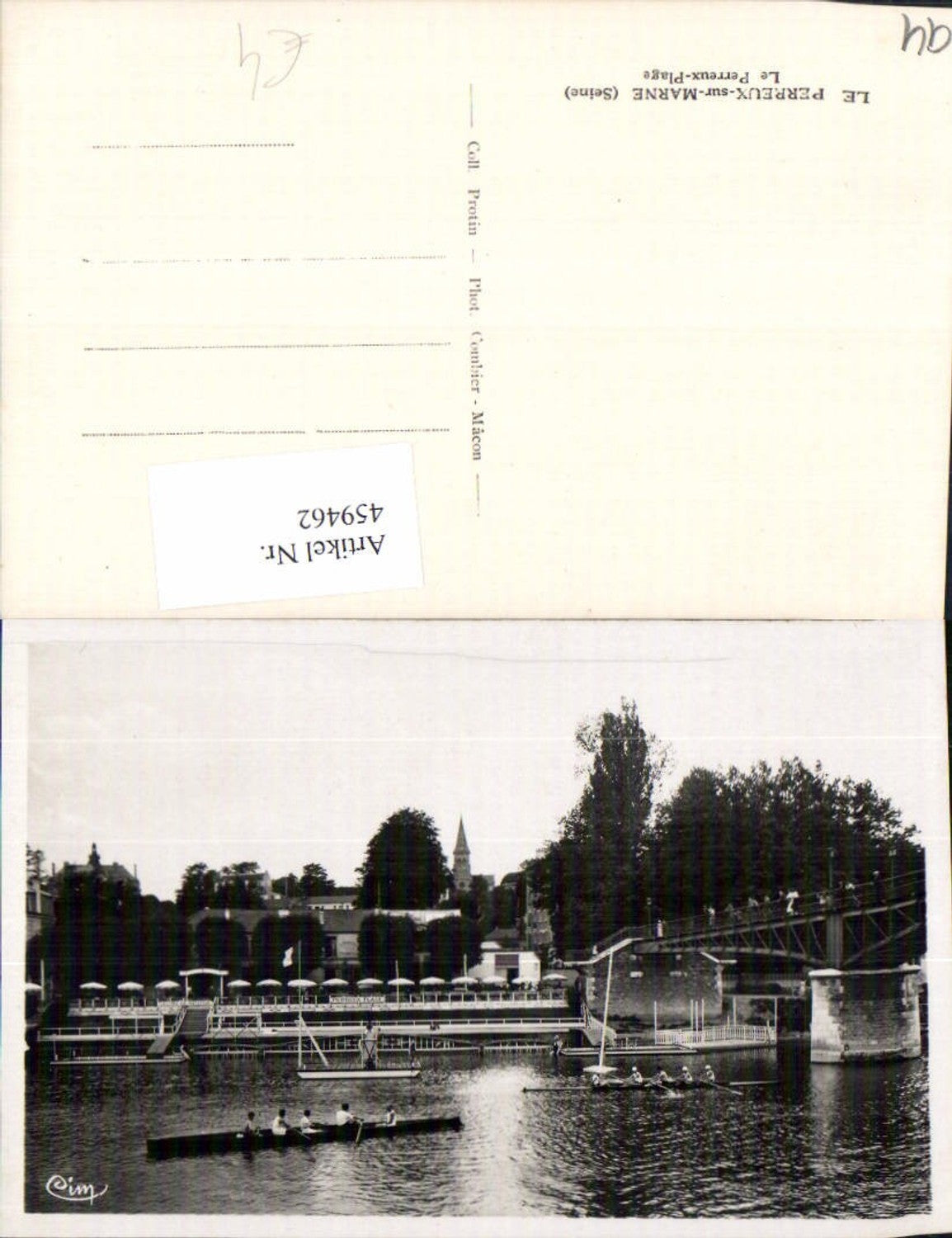 459462,Ile-de-France Val-de-Marne Le Perreux-sur-Marne Le Perreux-Plage Ruderboot