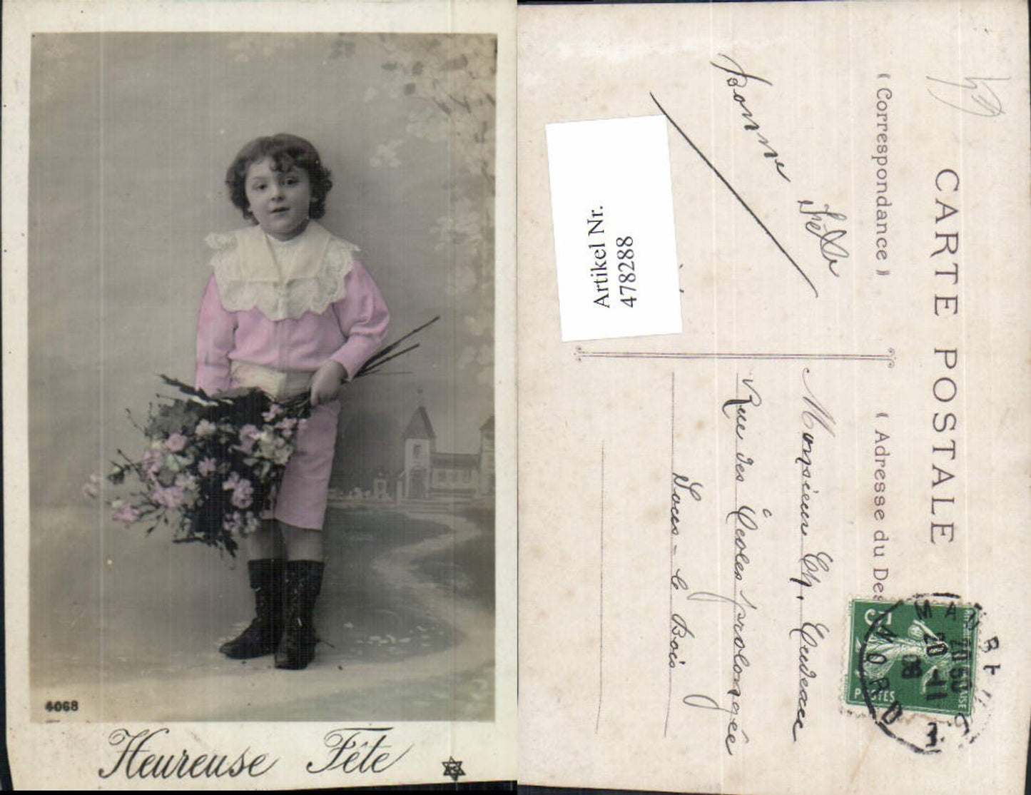 478288,Kind Bub Junge Uniform Matrosenanzug Blumenstrauß