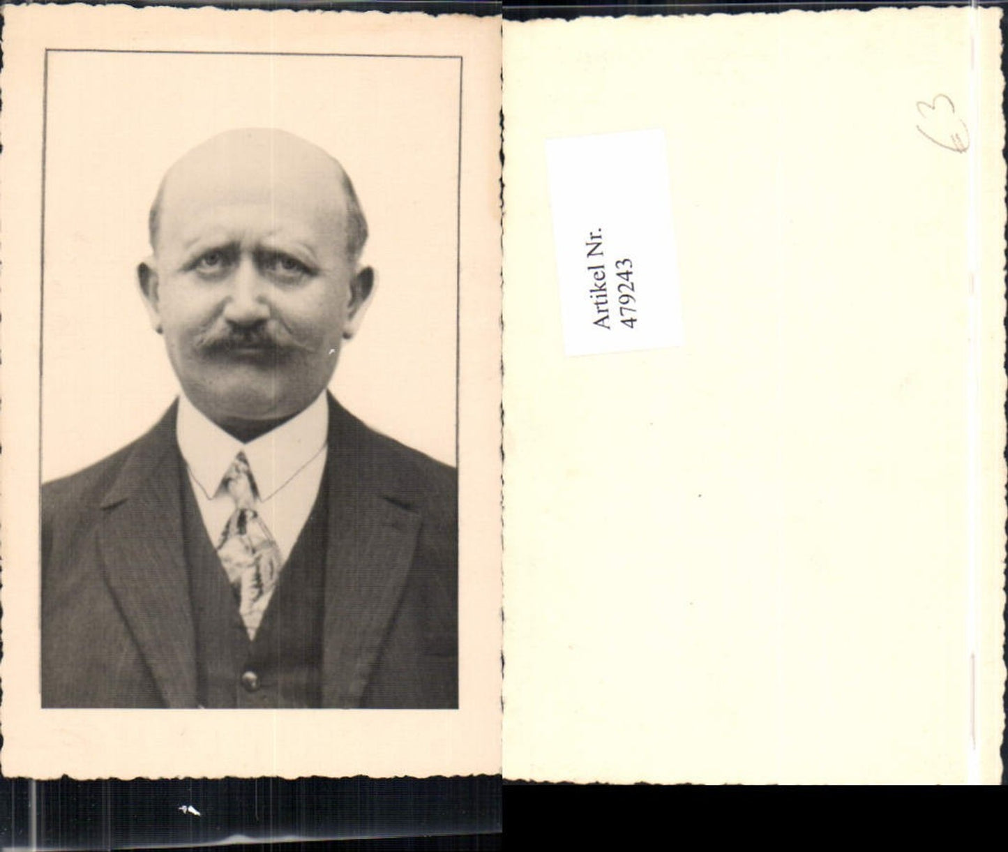 479243,Foto Mann m. Glatze Portrait Anzug