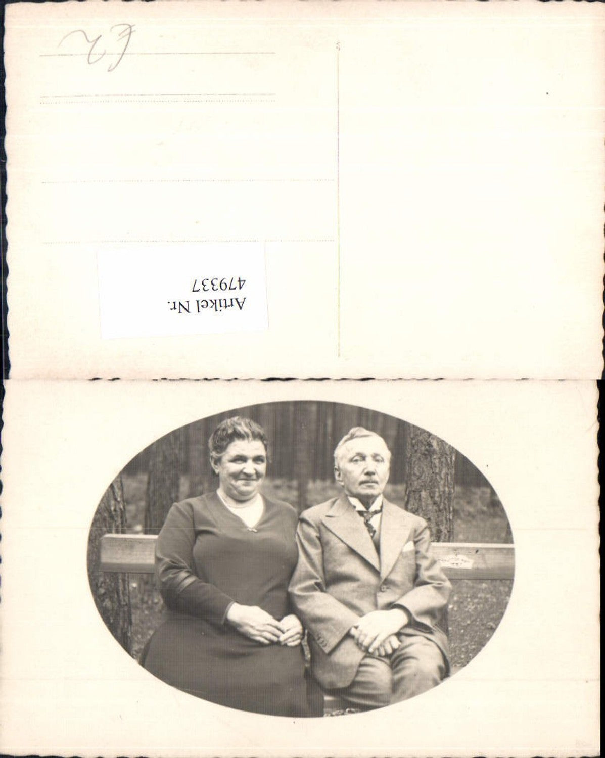 479337,Foto Ak Älteres Paar auf Bank sitzend Passepartout
