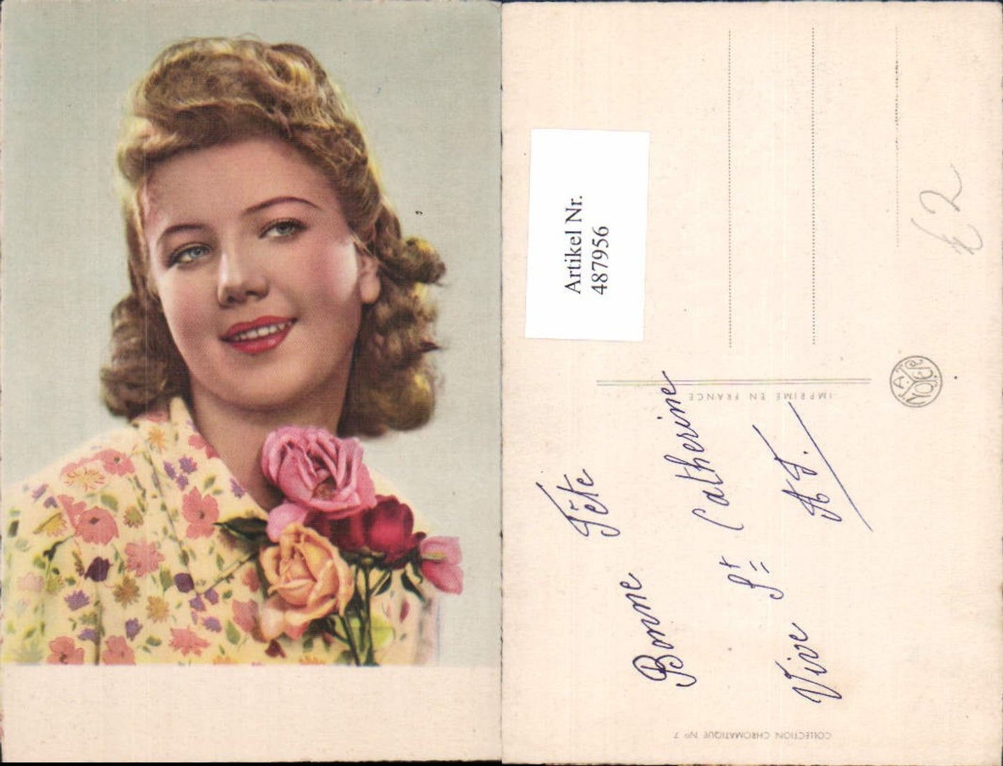 487956,Frau Blonder Lockenkopf Portrait Rosen Blumen
