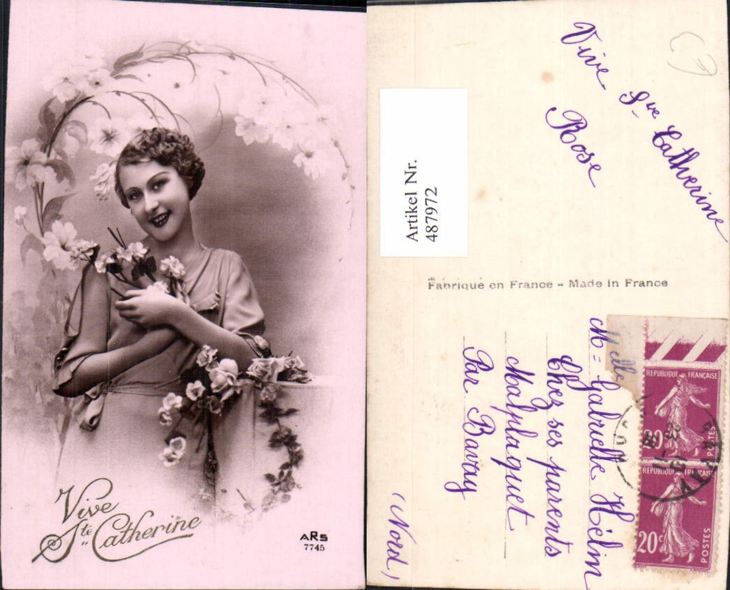 487972,Frau Lockenkopf Portrait Blumen Vive Ste Catherine