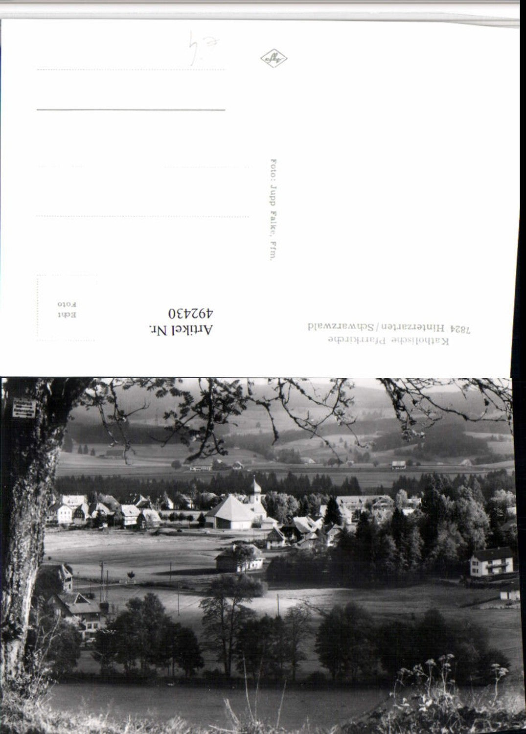 492430,Hinterzarten im Schwarzwald Katholische Pfarrkirche Kirche