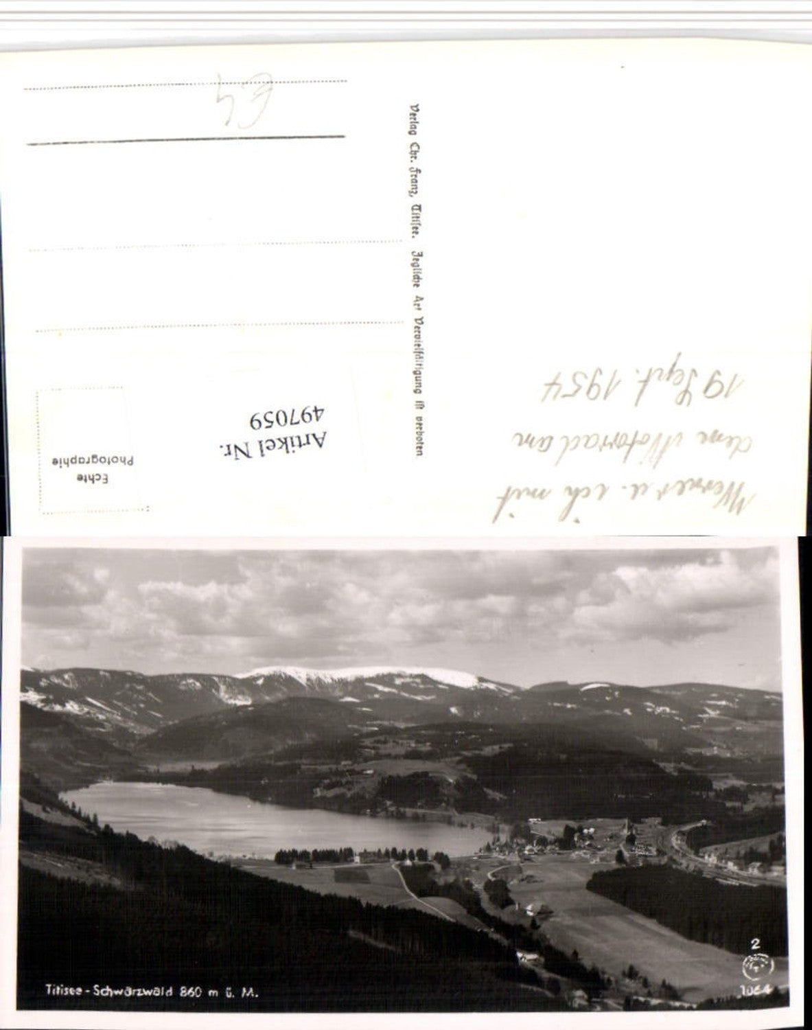 497059,Titisee im Schwarzwald Totale Bergkulisse