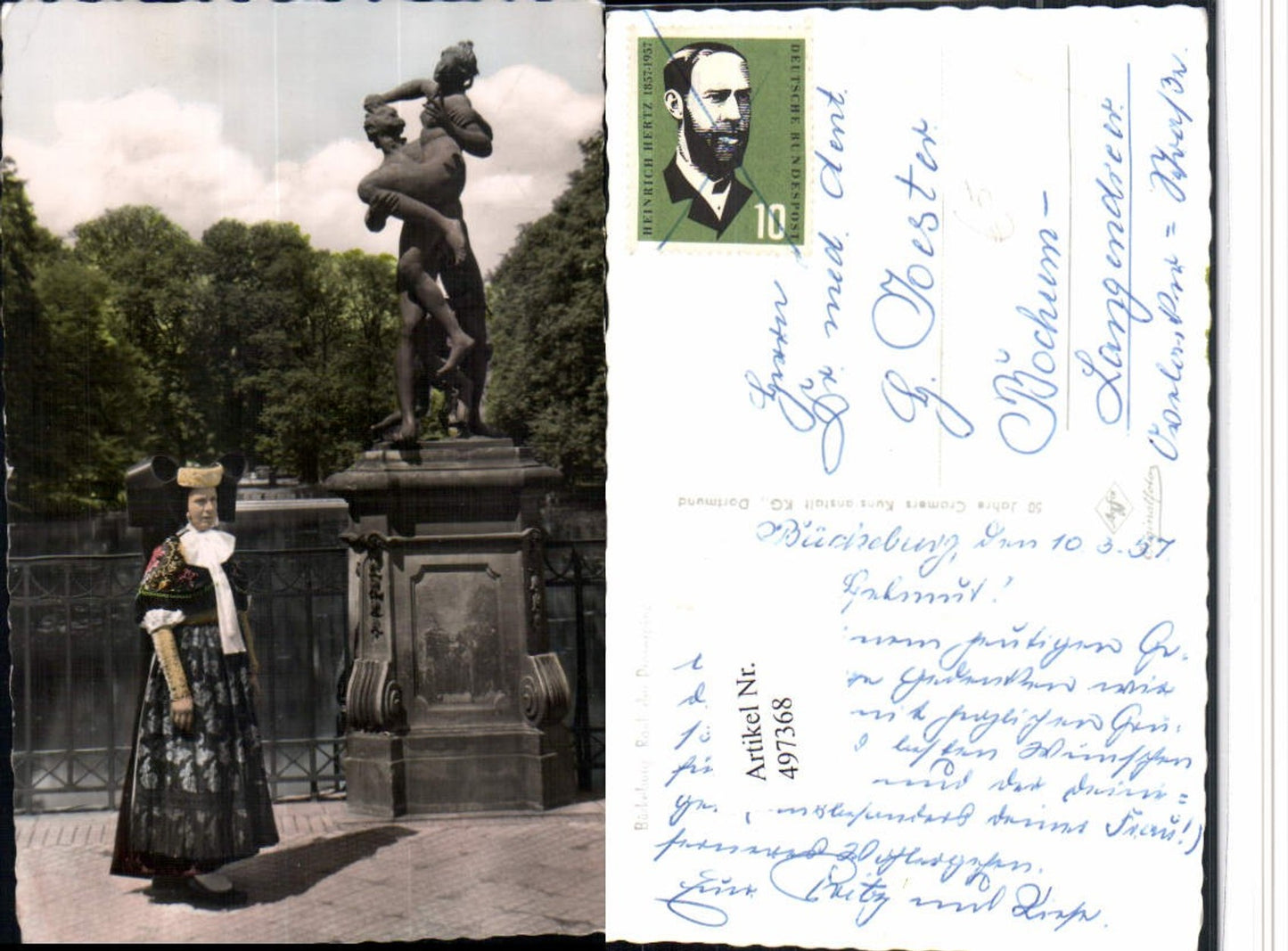 497368,Bückeburg Raub der Proserpina Statue Tracht