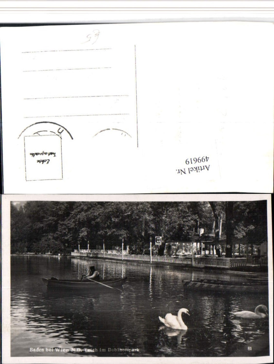 499619,Baden b. Wien Teich im Doblhoffpark Schwäne Ruderboot