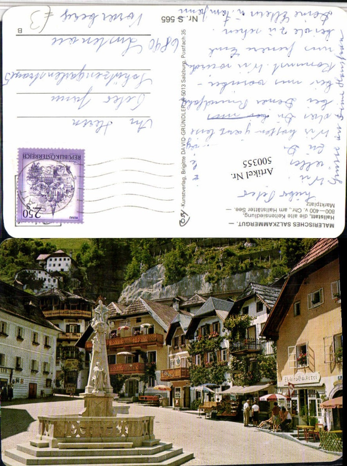 500355,Hallstatt Marktplatz Brunnen pub Cosy