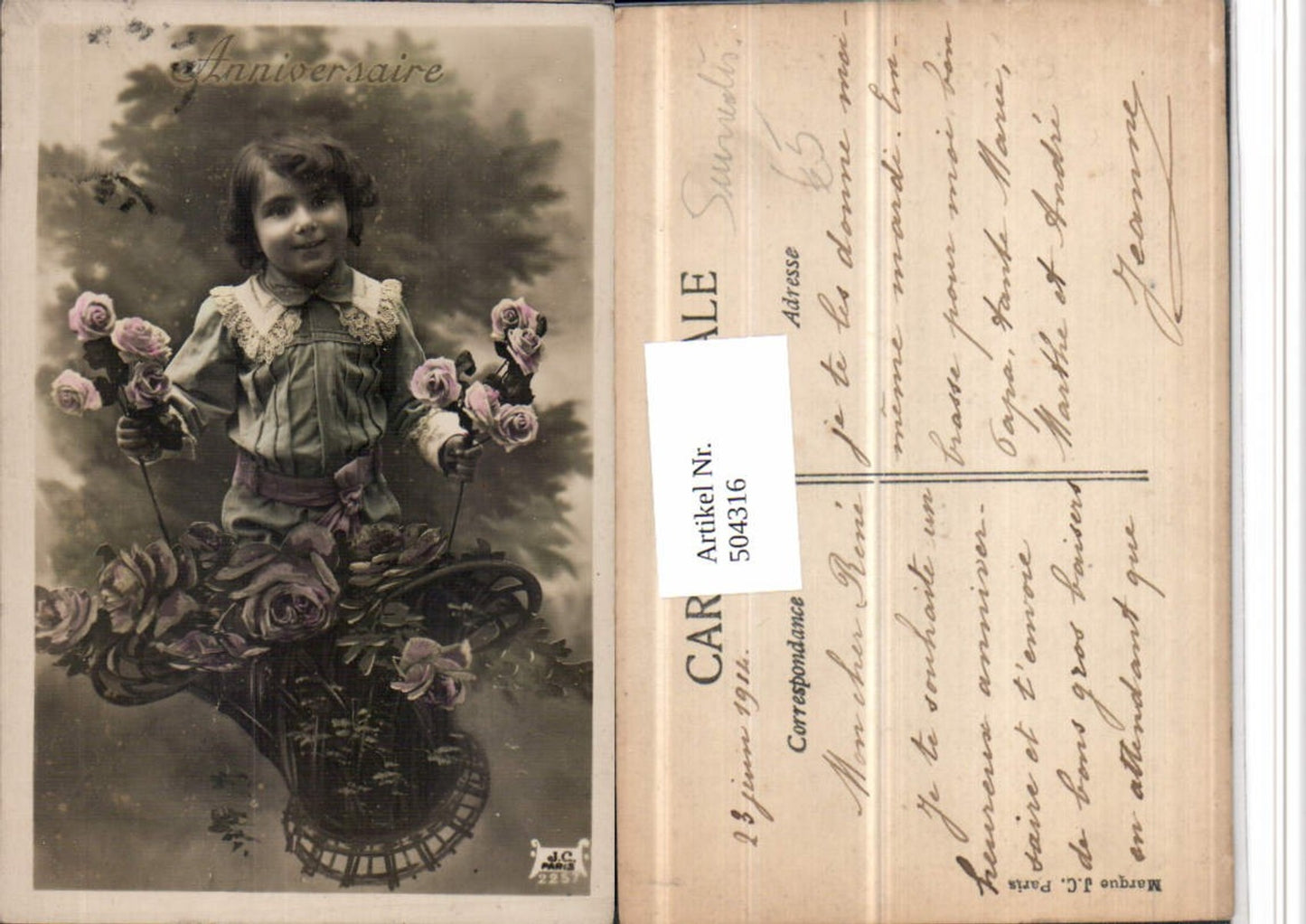 504316,Surrealismus Fotomontage Kind fliegt Korb Rosen Blumen