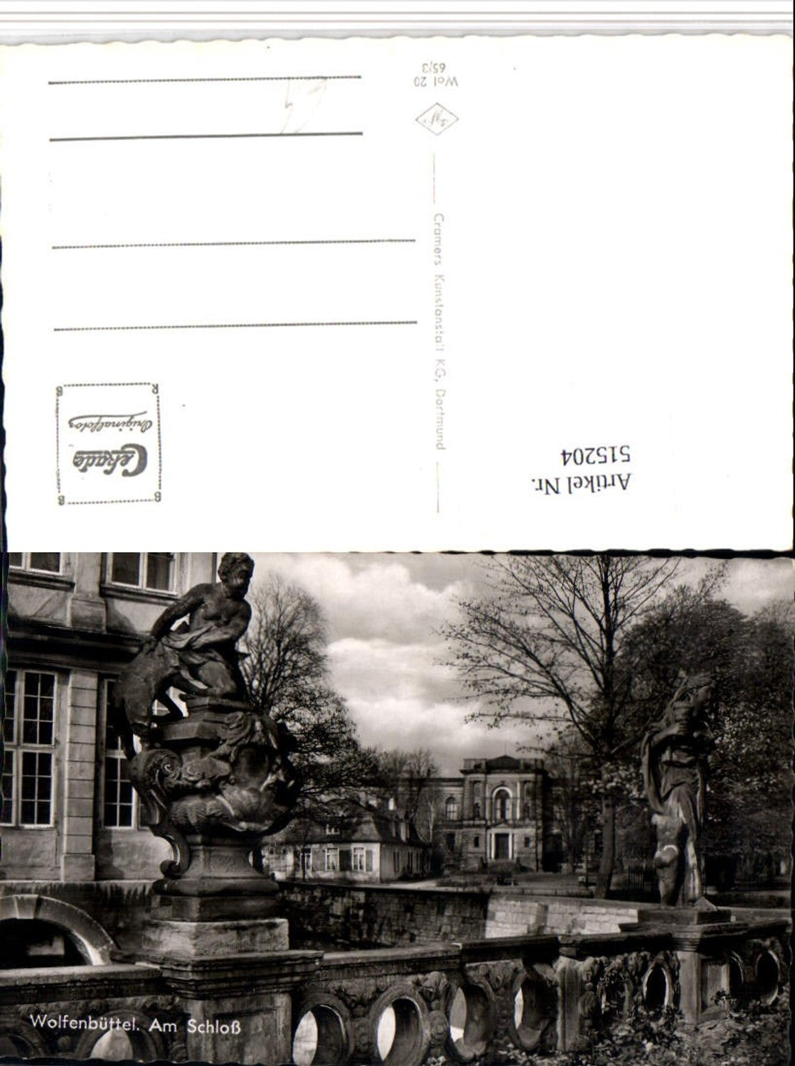 515204,Wolfenbüttel Schloss Statuen