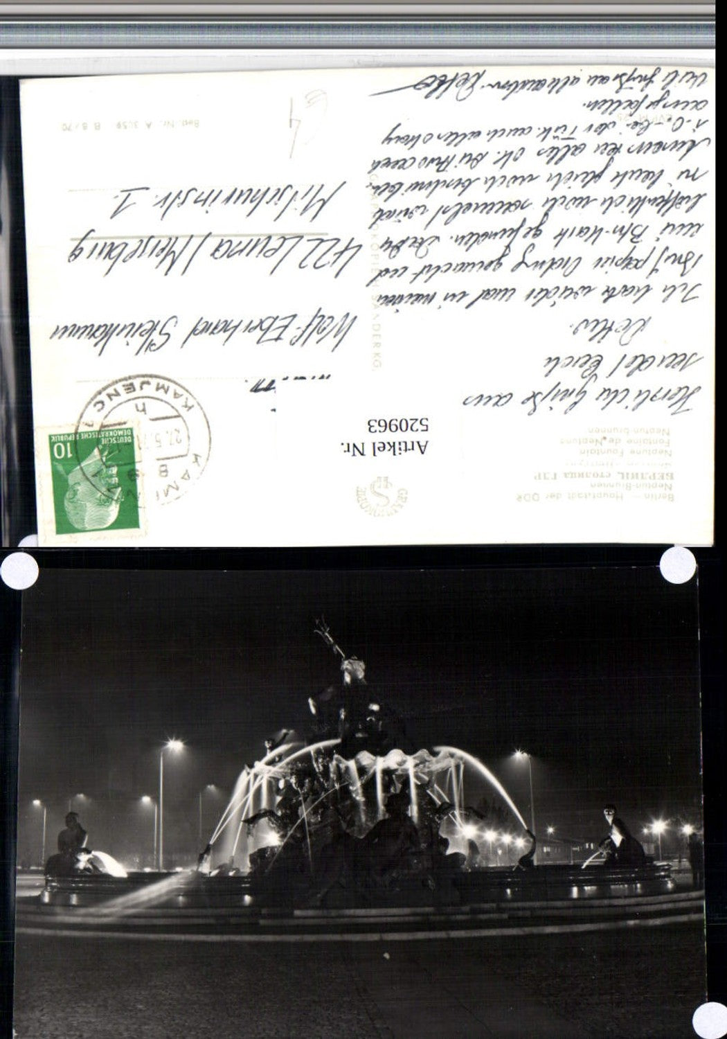 520963,Berlin Mitte Neptunbrunnen Brunnen