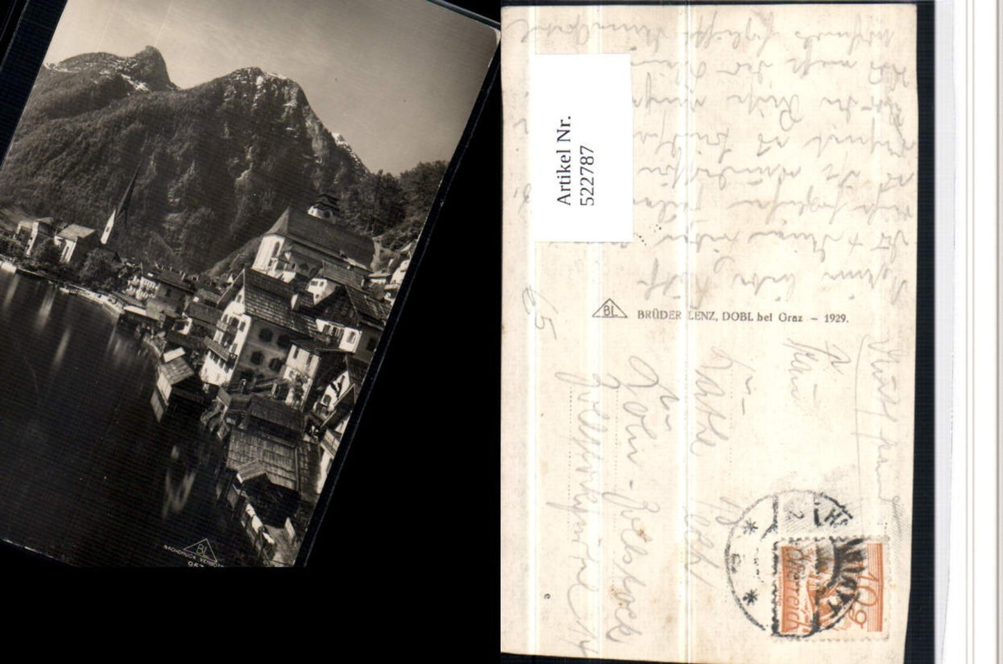 522787,Hallstatt am See Teilansicht Kirchen Bergkulisse