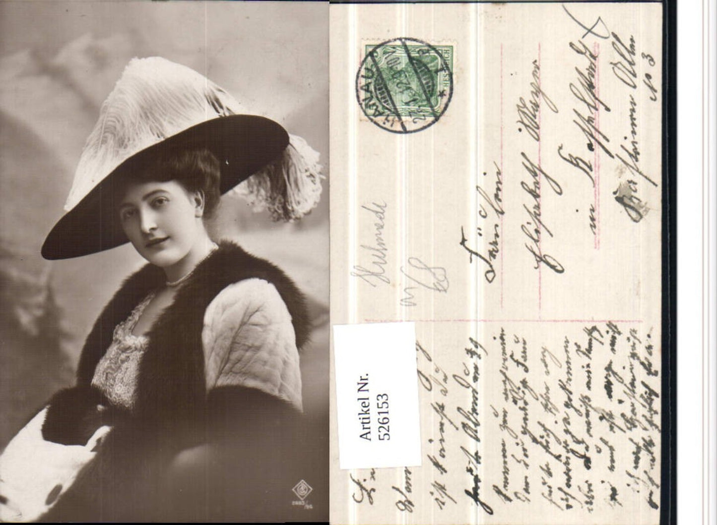 526153,tolle Foto-AK Frau mit Hut Hutmode Mode Perlenkette Halskette Pelzmode