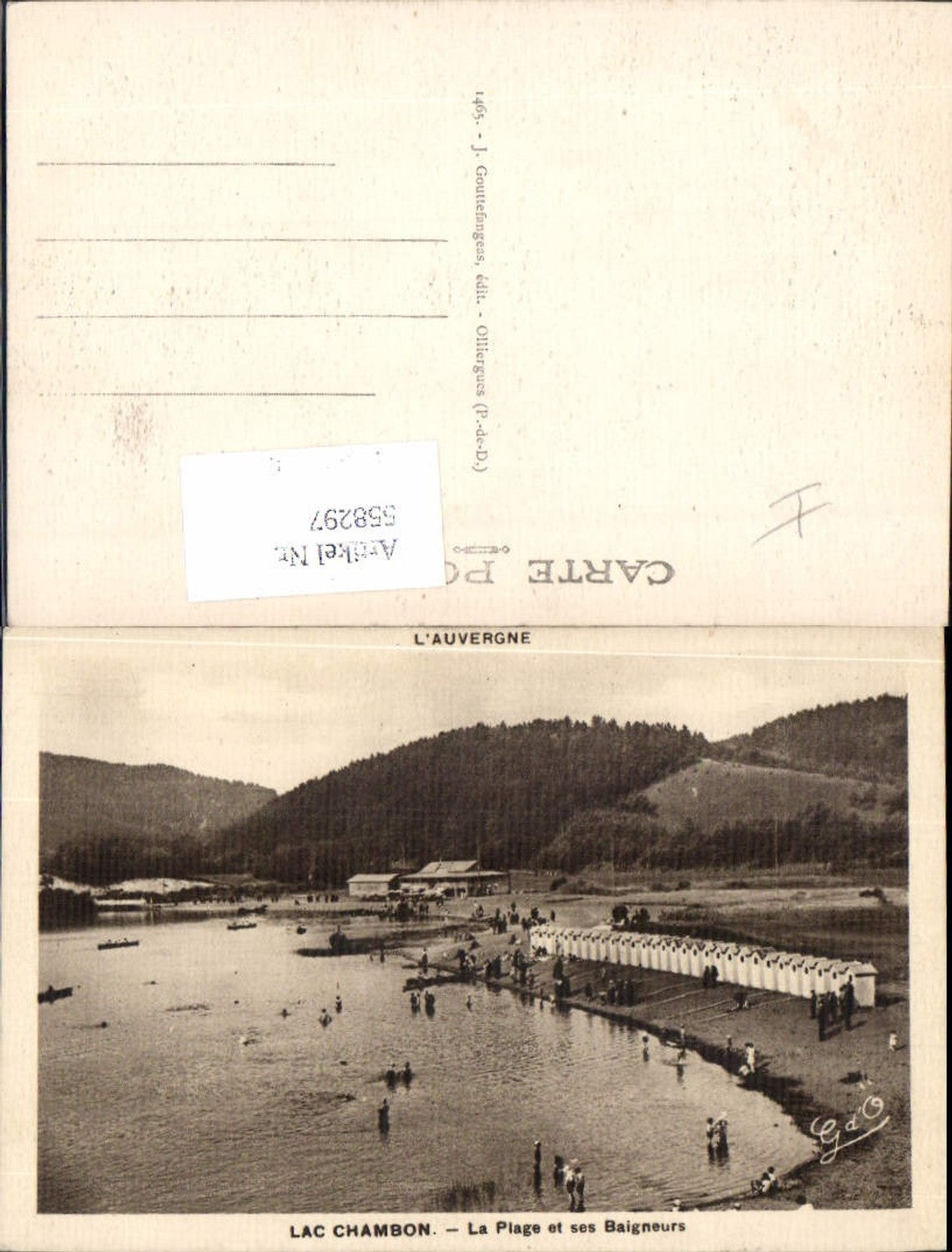 558297,Puy de Dome Chambon-sur-Lac Auvergne