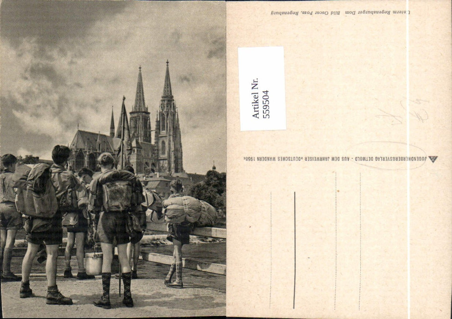 559504,Regensburg Dom Wanderer i. Vordergrund pub Jugendherbergsverlag Detmold