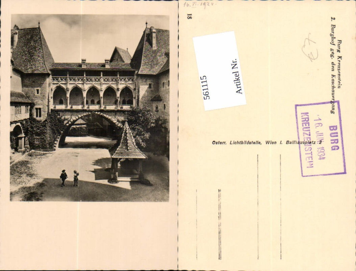 561115,Burg Kreuzenstein Burghof 1934