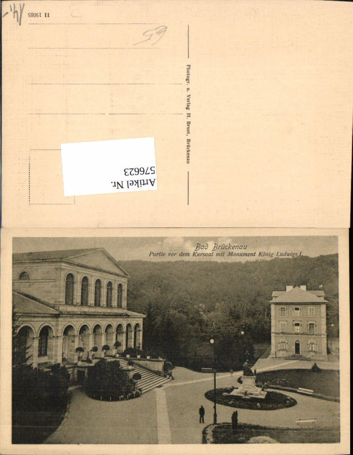 576623, Bad Brückenau In front of the Kurhaus with monument to King Ludwig I.