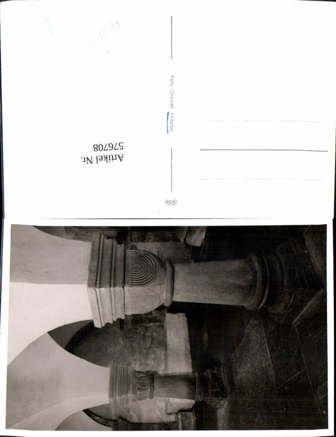 576708,Foto Ak Fritzlar Dom Innenansicht Säulen