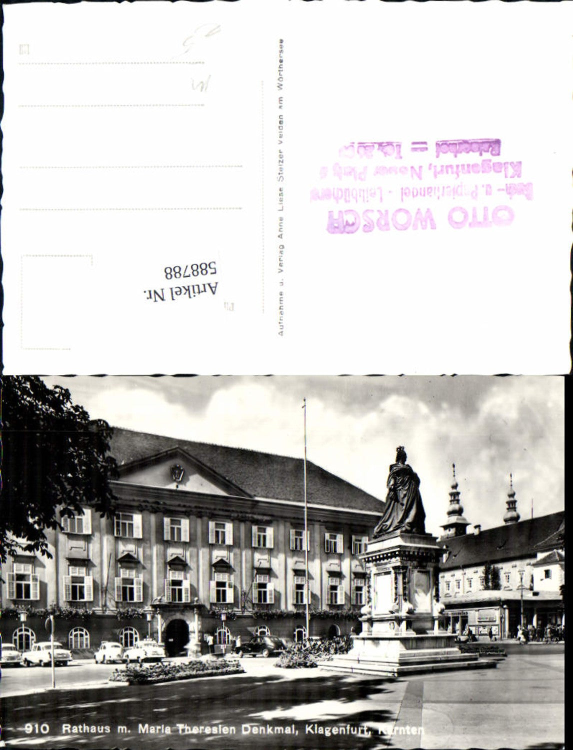 588788,Klagenfurt Stadt VW Käfer Oldtimer Autos Maria Theresien denkmal