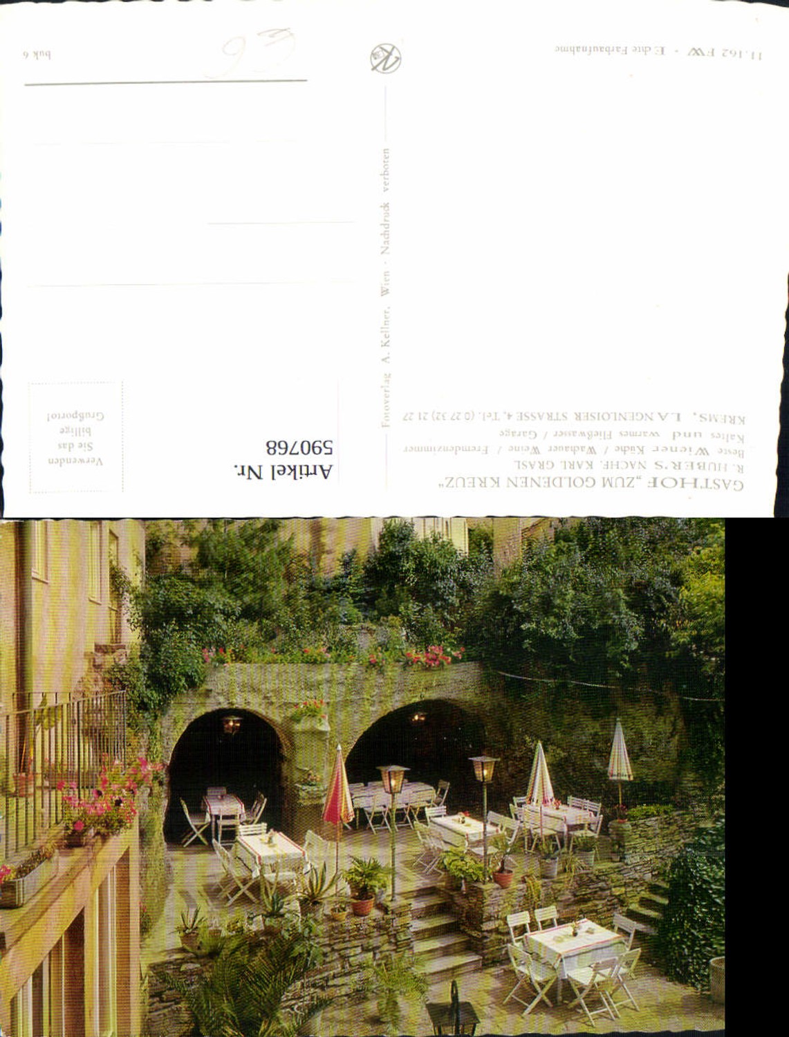 590768,Krems Gasthof Zum Goldenen Kreuz Gastgarten