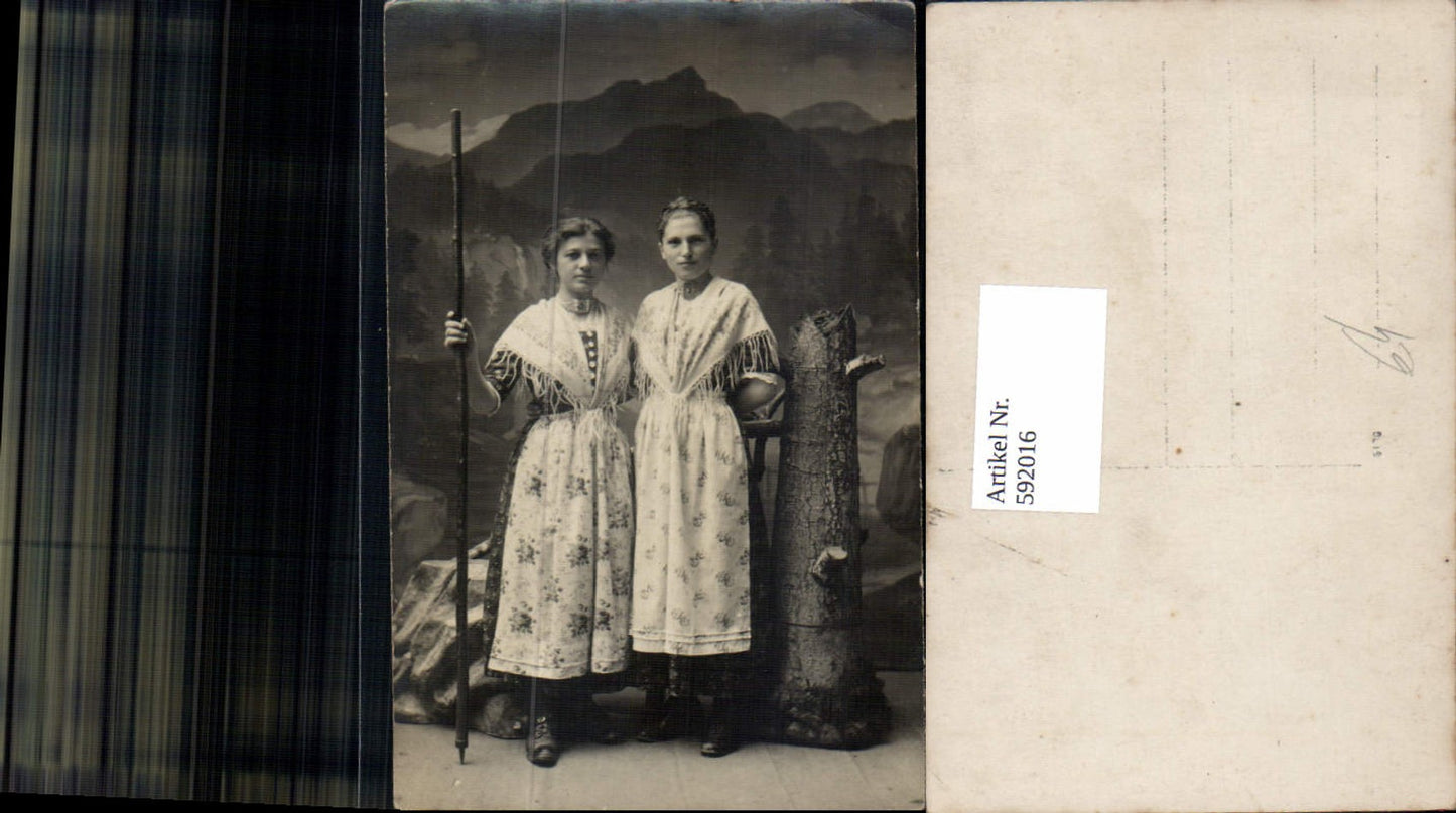 592016,Foto-AK Atelier Fotografie Frauen Tracht Bayern