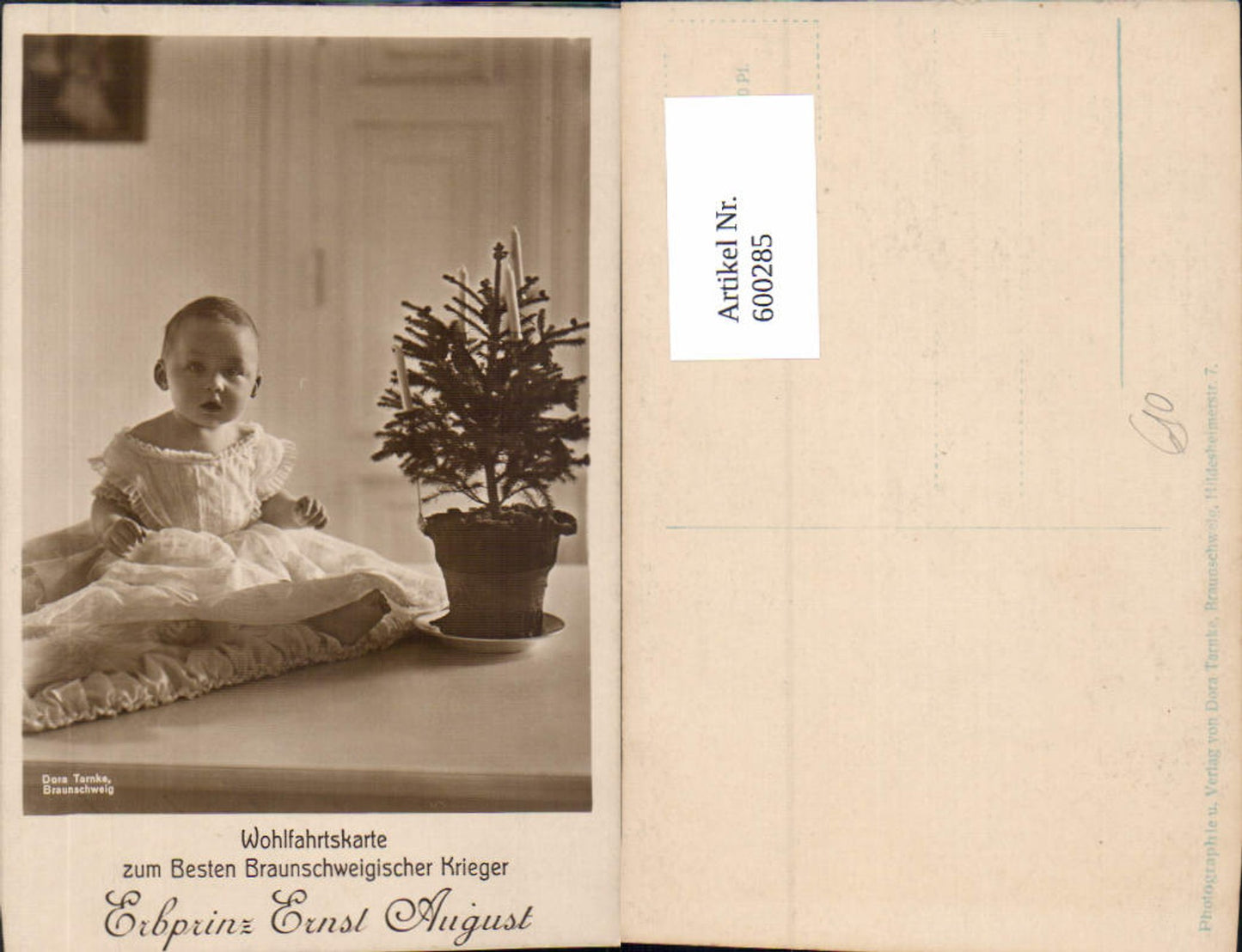 600285,Kind Kleinkind Erbprinz Ernst August Adel Monarchie Weihnachtsbaum