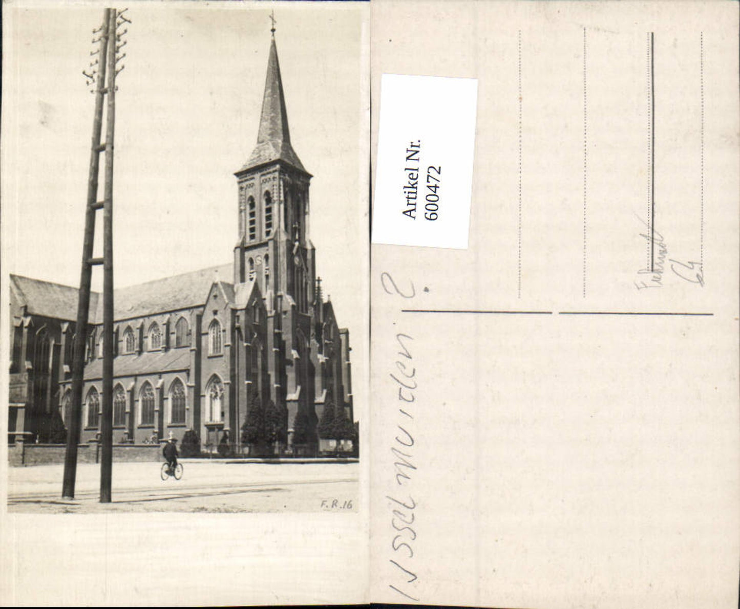 600472,Foto Ak Kirche Mann a. Fahrrad Rad