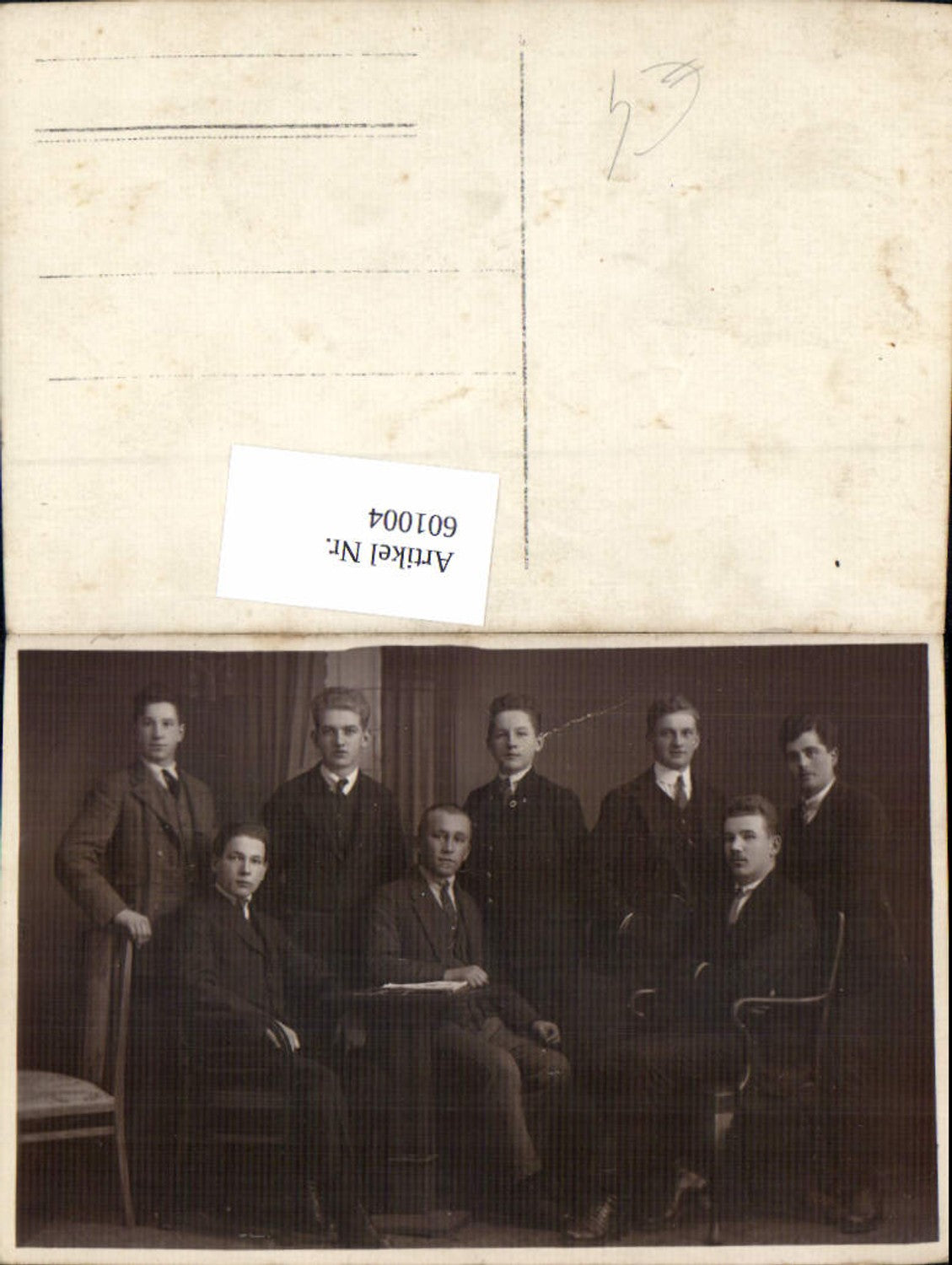 601004,Foto Ak Gruppenbild Junge Männer Anzug