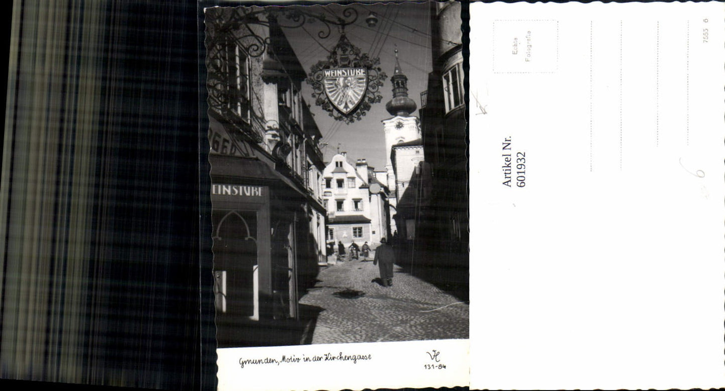 601932,Gmunden am Traunsee Motiv in der Kirchengasse Weinstube