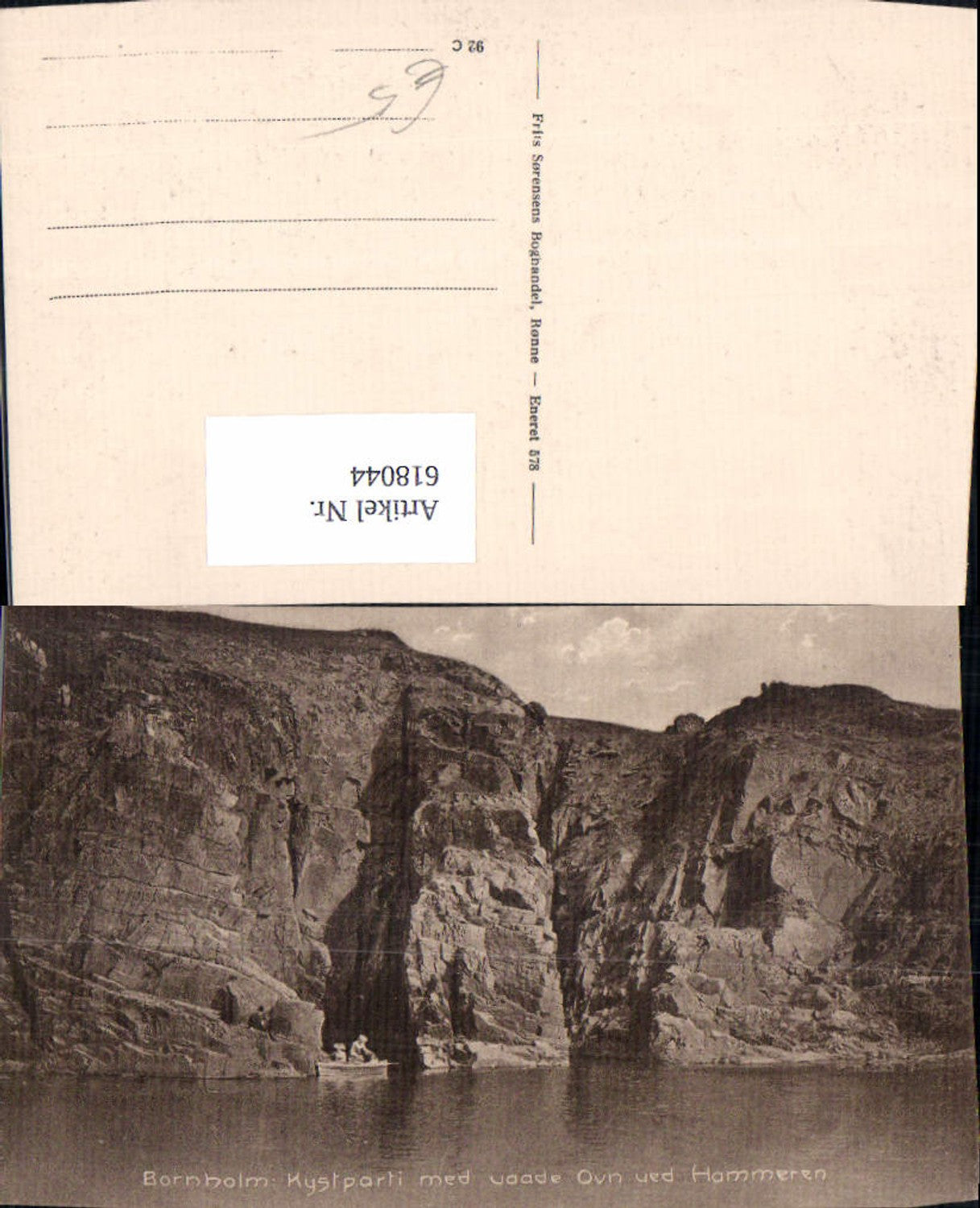 618044,Bornholm Kystparti med vaade Ovn ved Hammeren Boot Küste Denmark