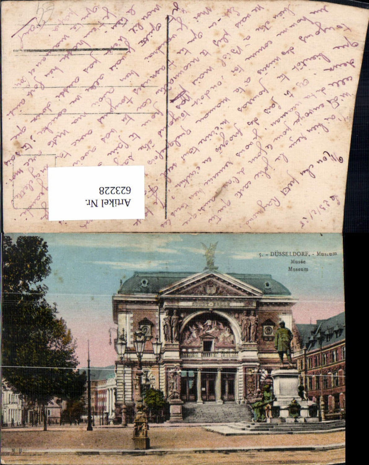 623228,Düsseldorf Museum Denkmal