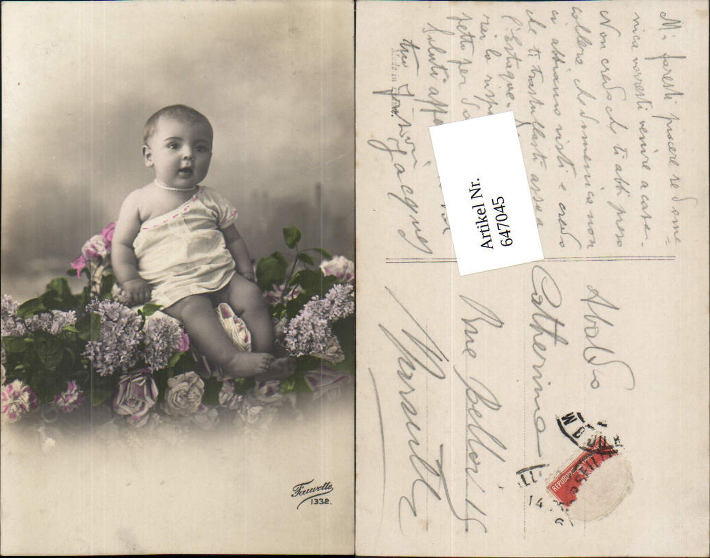 647045,Foto-AK Kind Baby auf Blumen im Atelier pub Fauvette
