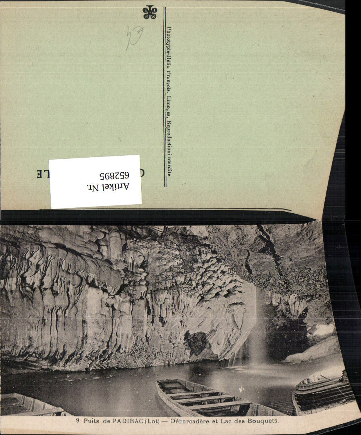 652895,Puits de Padirac Lot Debarcadere et Lac des Bouquets Boats Cave Grotto
