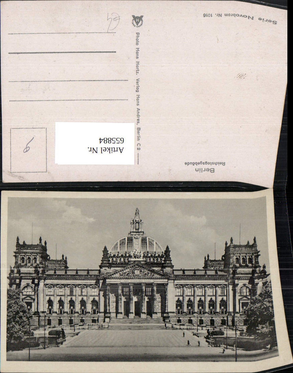 655884,Berlin Reichstagsgebäude