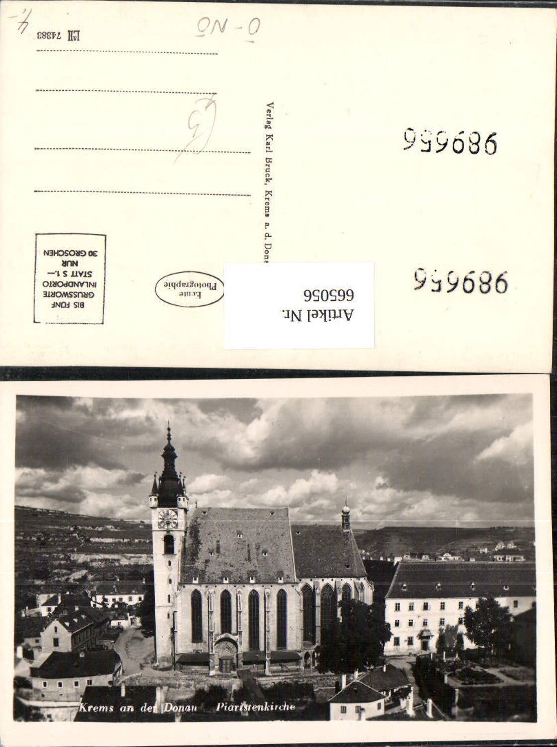 665056,Foto Ak Krems a. d. Donau Piaristenkirche