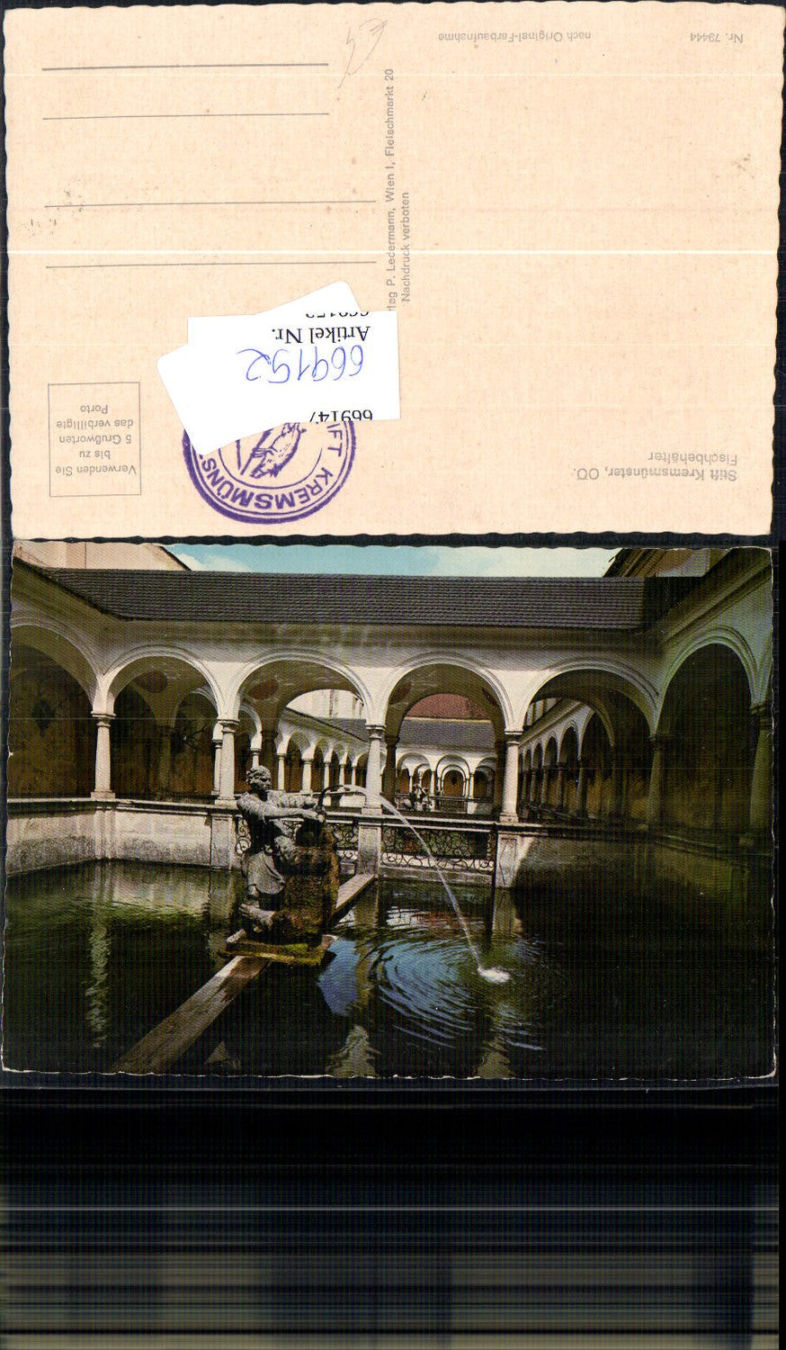 669152,Stift Kremsmünster Fischbehälter Brunnen