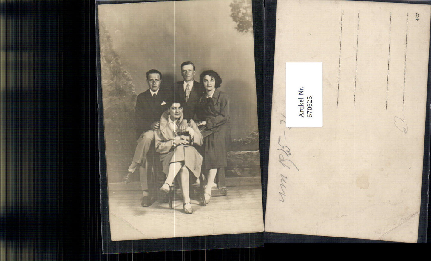 670625,Foto Ak zwei Paare Portrait Anzug Mode um 1925