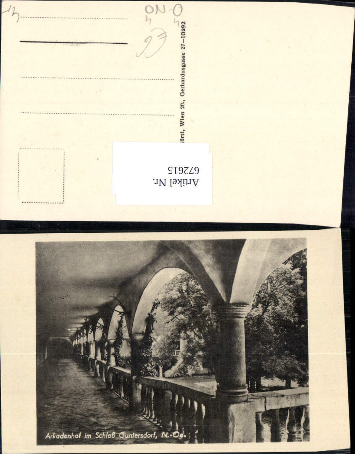 672615,Arkadenhof im Schloss Guntersdorf